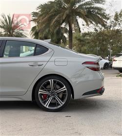 جنسس G70